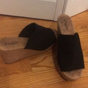 Shoes women’s size 8